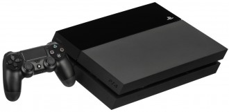 PlayStation 4 бие Xbox One за осми пореден месец