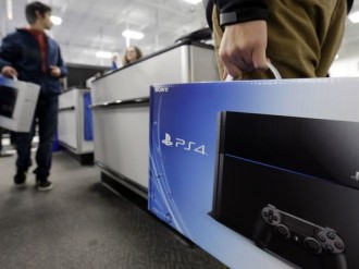 PlayStation 4 отново по-популярен от Xbox One в САЩ